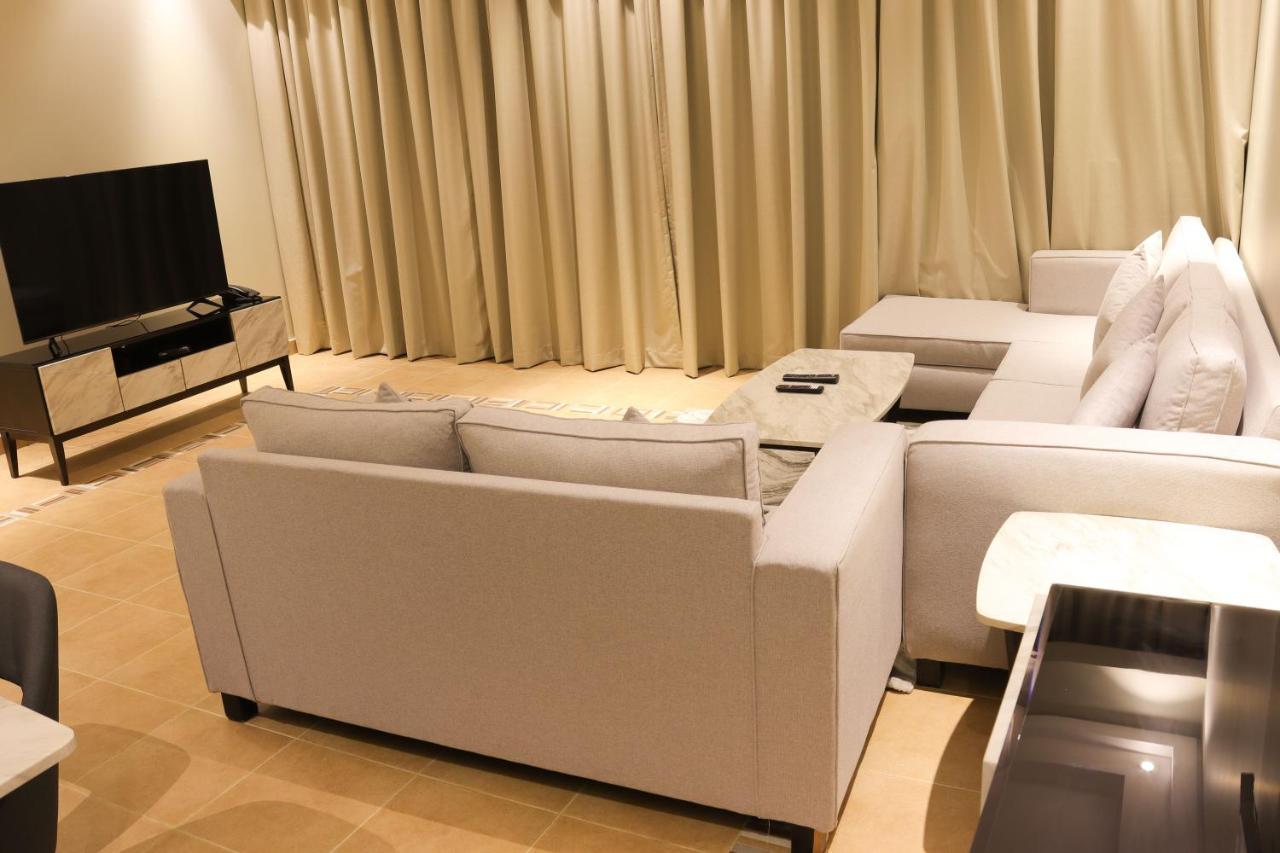Infinity Tower Suites Wll Manama Exterior photo