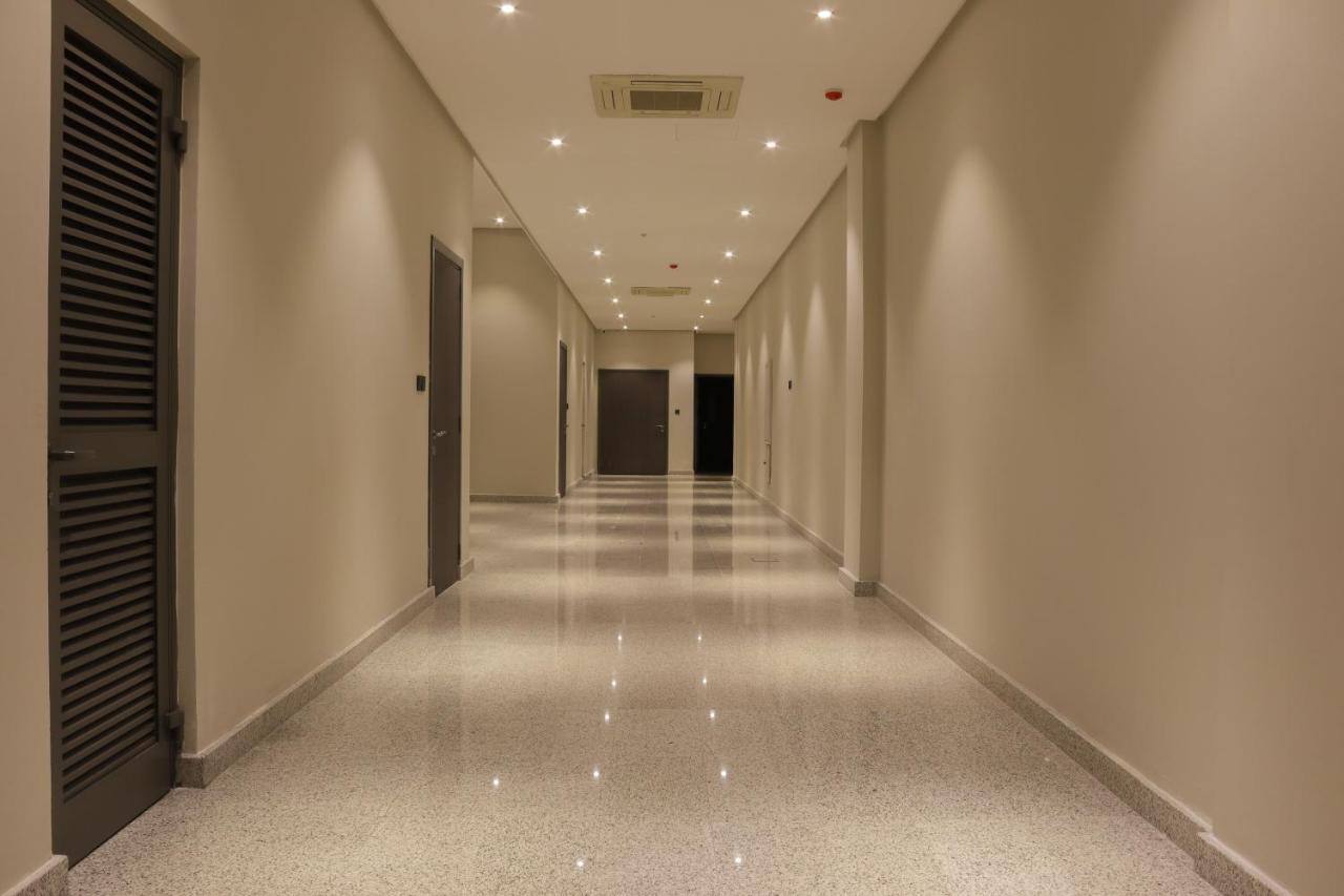 Infinity Tower Suites Wll Manama Exterior photo